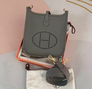 harga hermes mini evelyne