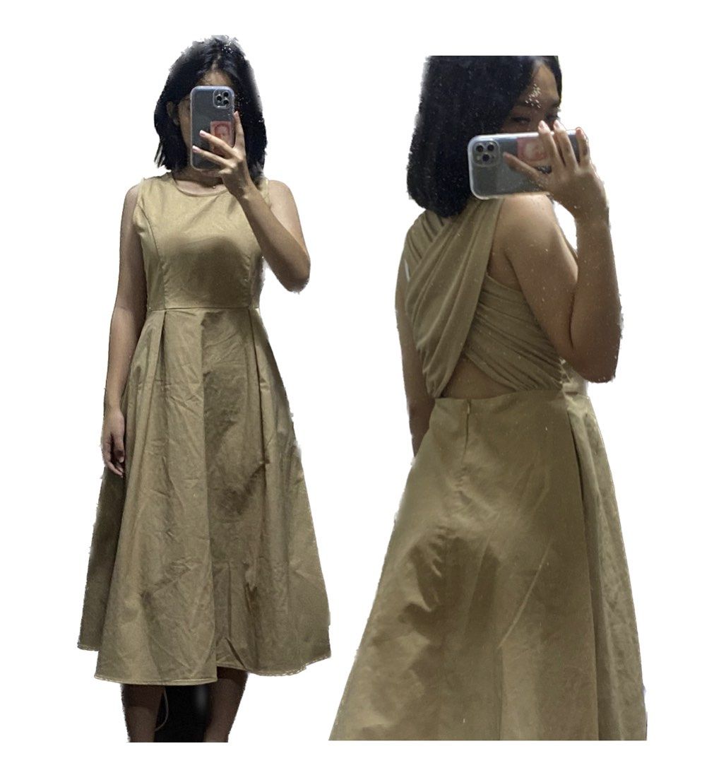 The Solid Sleeveless Wrap Midi Dress