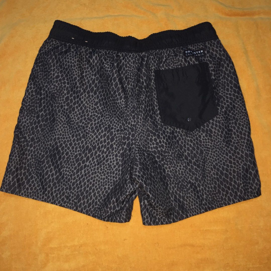 Hollister leopard shorts top
