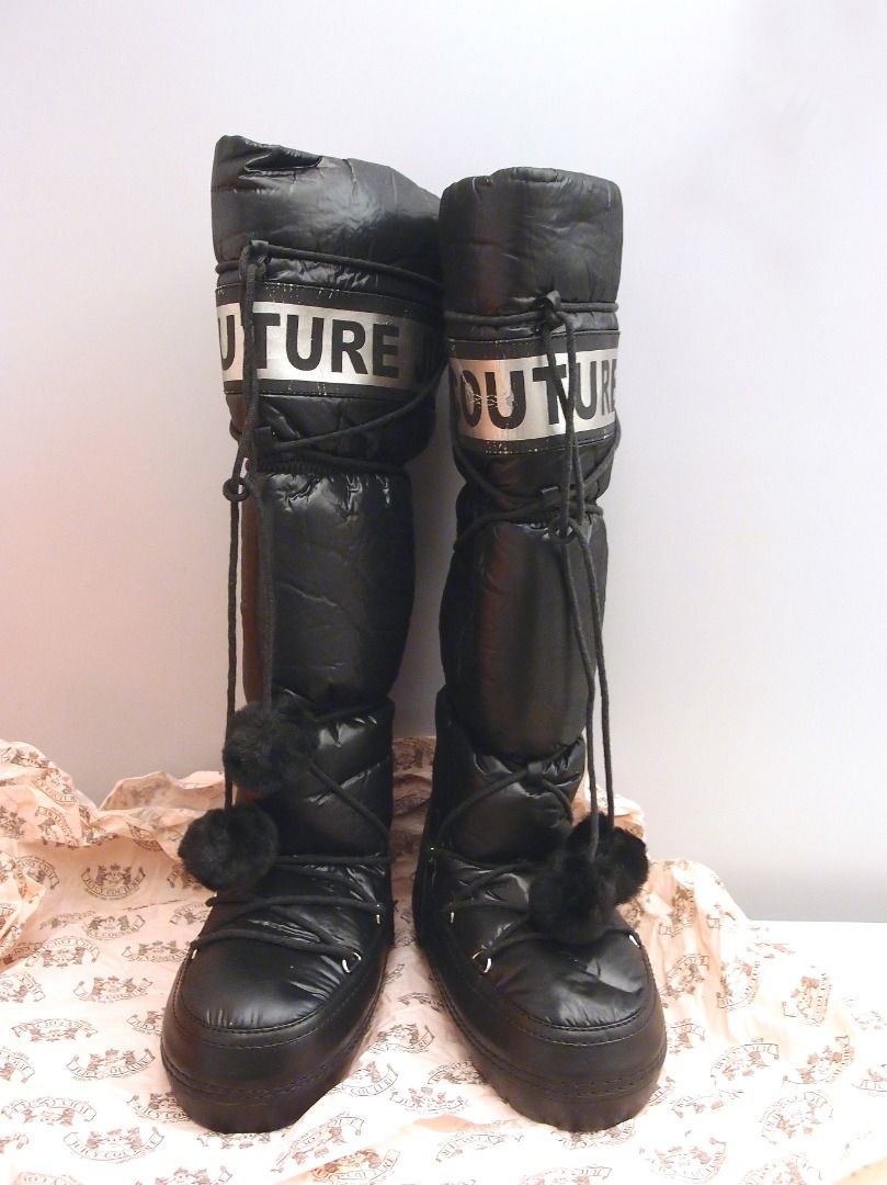 Juicy couture moon boots discount