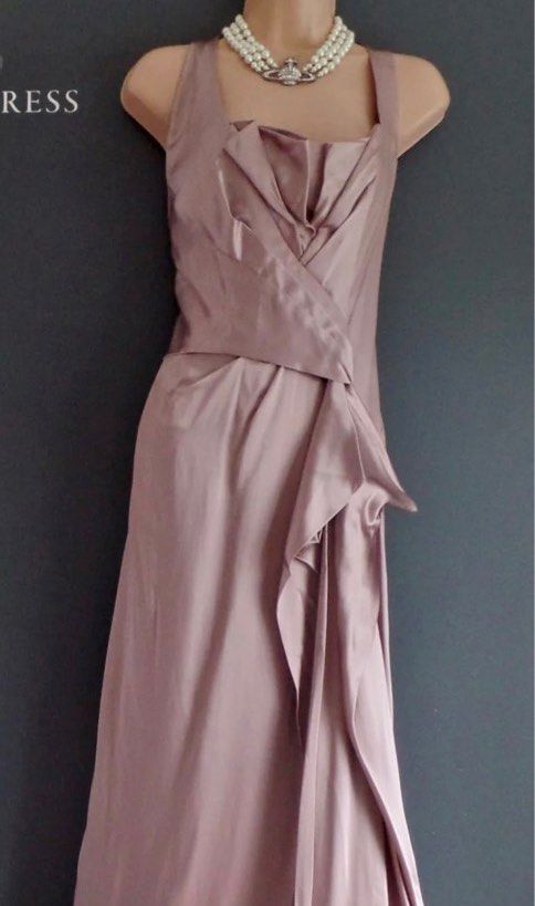 Karen Millen Satin Occassion Evening Gown/Dress, Women's Fashion, Dresses &  Sets, Evening dresses & gowns on Carousell