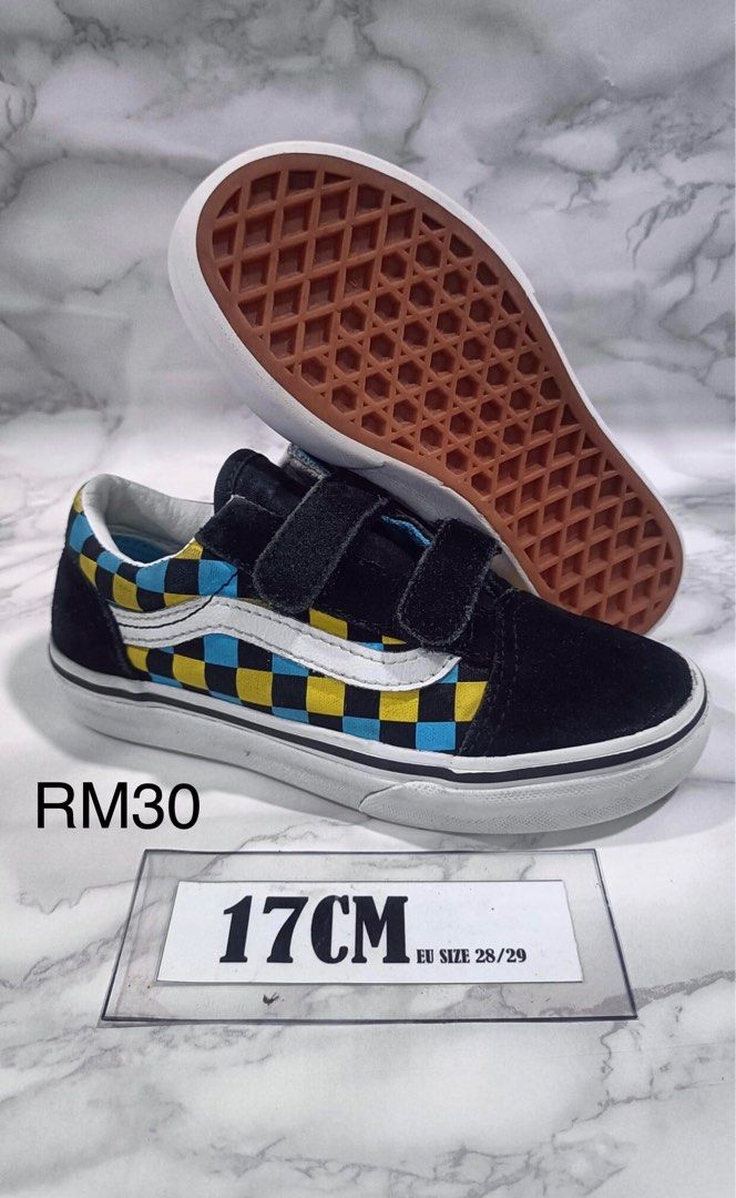 Kasut kanal kanak Kid Shoes Vans 17cm Sports Equipment Other