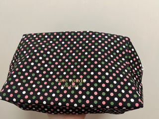 （分類：）位於 。 由 J.One.Slot 提交（商品編號 1277832322，圖片 1）。簡介： 。