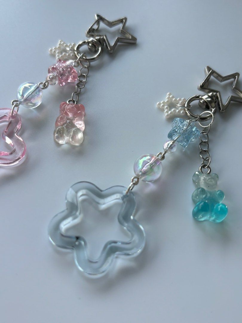 keychains (Category: Handmade Craft) located in Singapore. Submitted by chlwoyee (Listing ID 1277635464, Image 6). Description: matching gummy bear keychains!! 🏷️ $8 each these are perfect keychains / gifts for friendship duos!!.