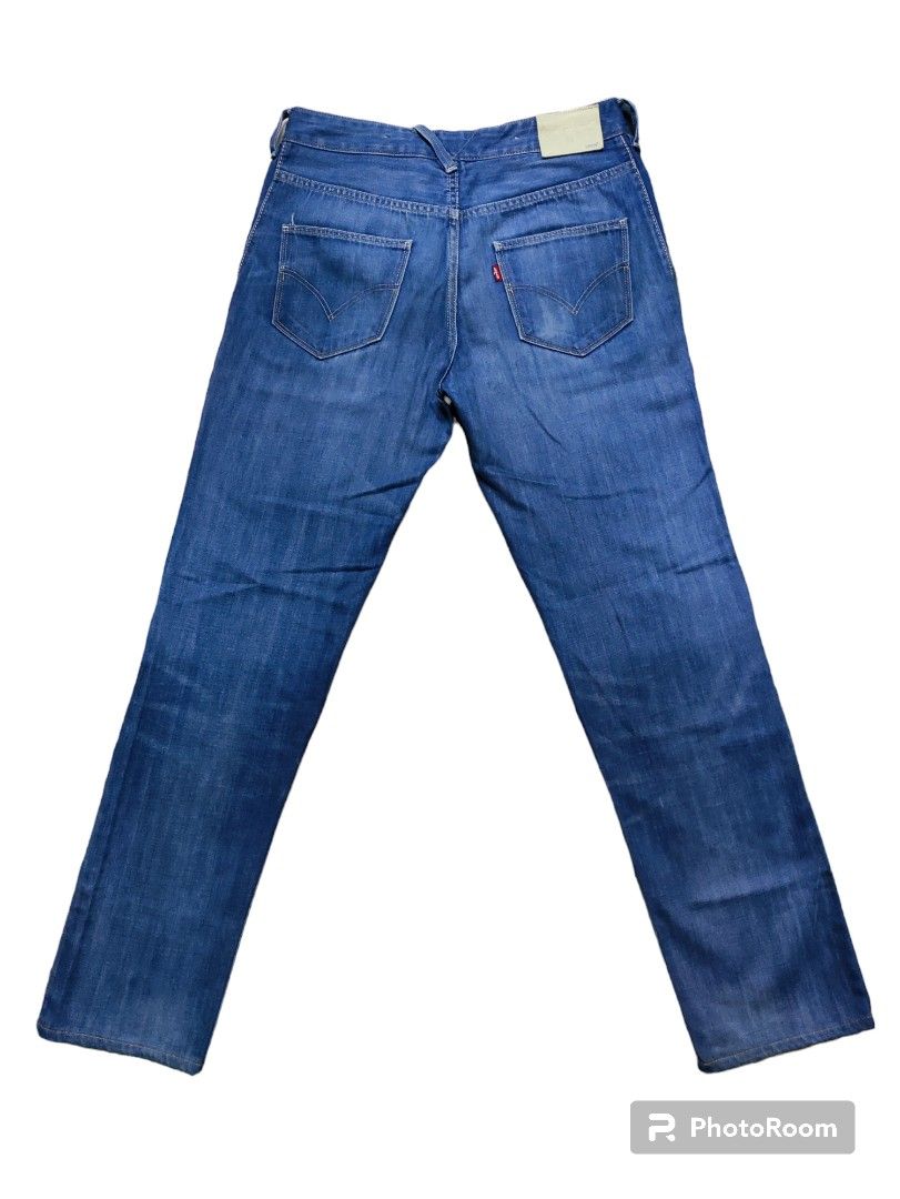 Levi's shop modern original