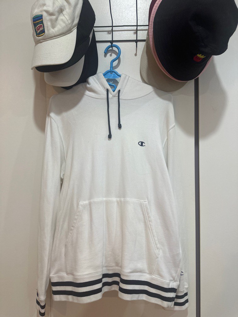 Champion sweater hotsell limited edition original