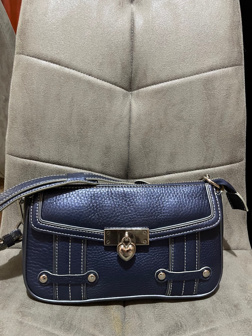 LOVCAT PARIS Metallic Blue Baguette, Luxury, Bags & Wallets on Carousell