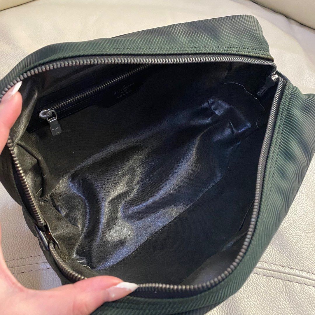 LV Green Taiga Palana Pouch (Category: Luxury Bags & Wallets) located in Dasmarinas. Submitted by shop.ysaa (Listing ID 1277844679, Image 3). Description: .