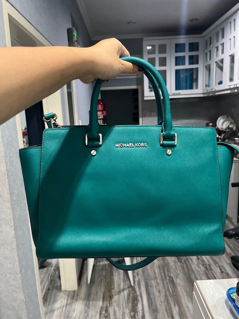 Michael kors selma green outlet