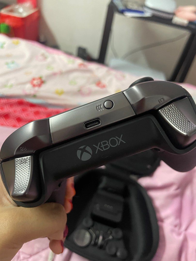 Microsoft XBOX Elite Series 2 (stick drift issues), Video Gaming