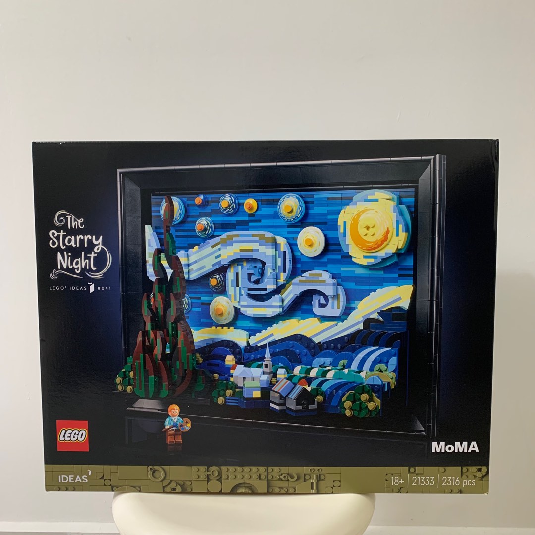 Moma lego sales