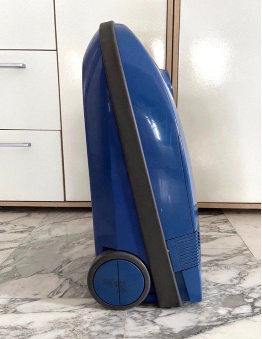 Moulinex Vacuum Cleaner, TV & Home Appliances, Vacuum Cleaner ...