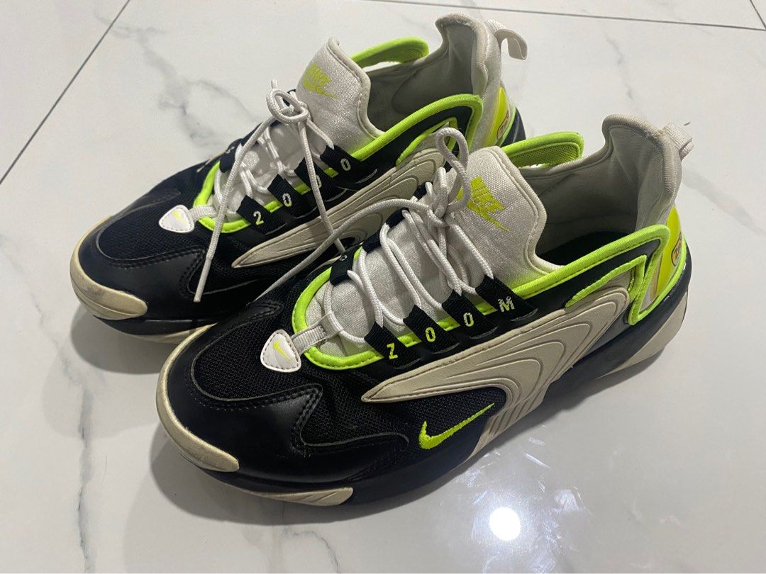 Nike Airmax zoom 2000 original Men s Fashion Footwear Sneakers on Carousell