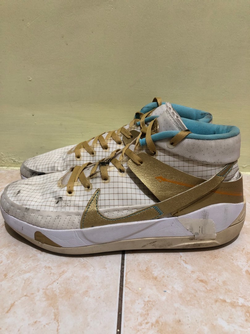 kevin durant shoes white and black