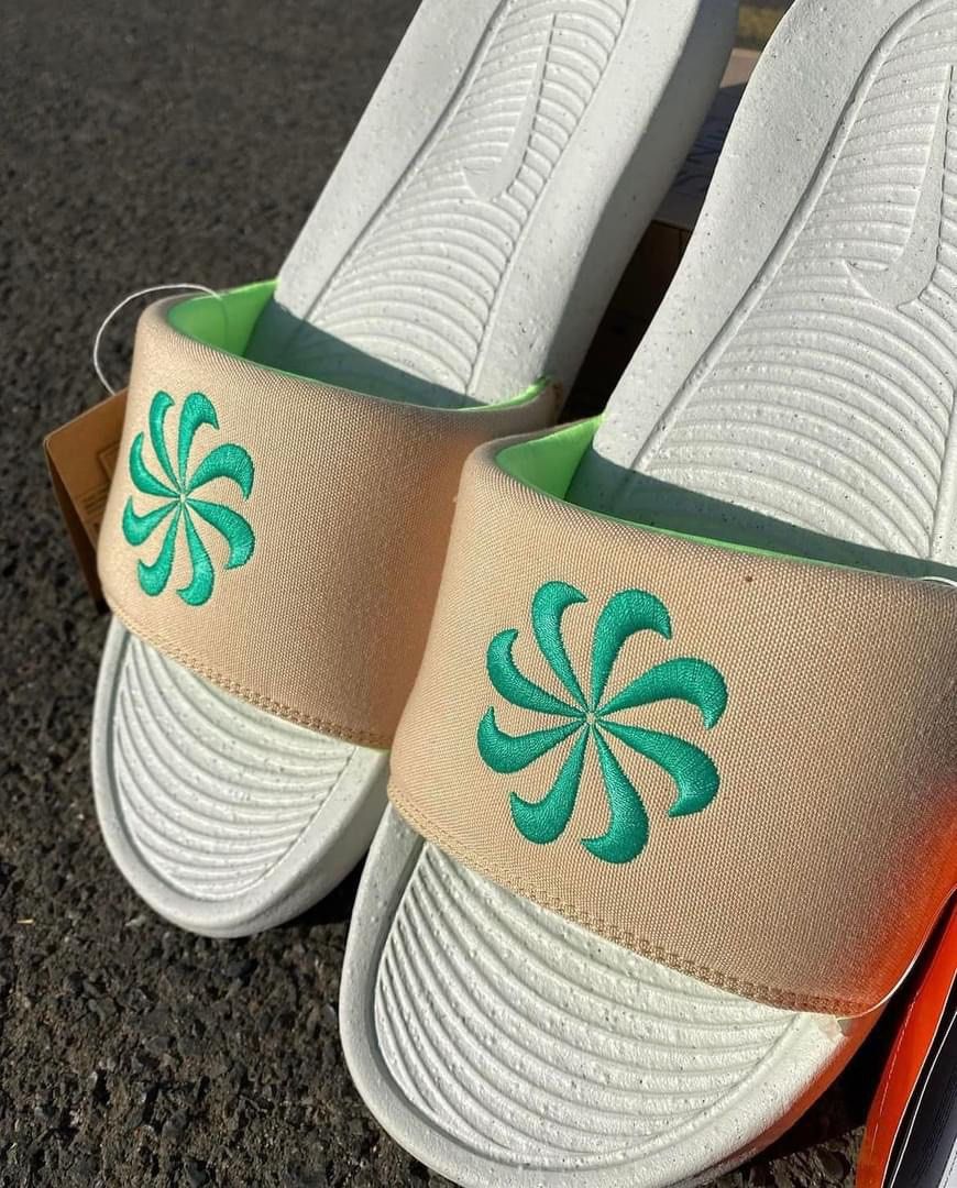 Sunflower nike duo slides best sale