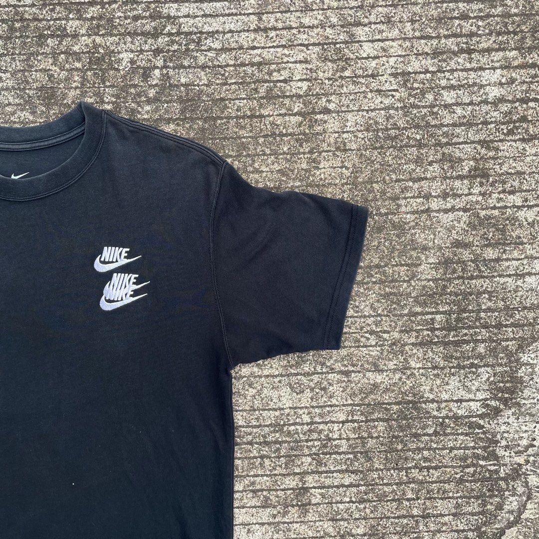 resorts world nike shop