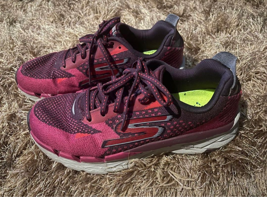 Skechers go run ultra r2 women's on sale