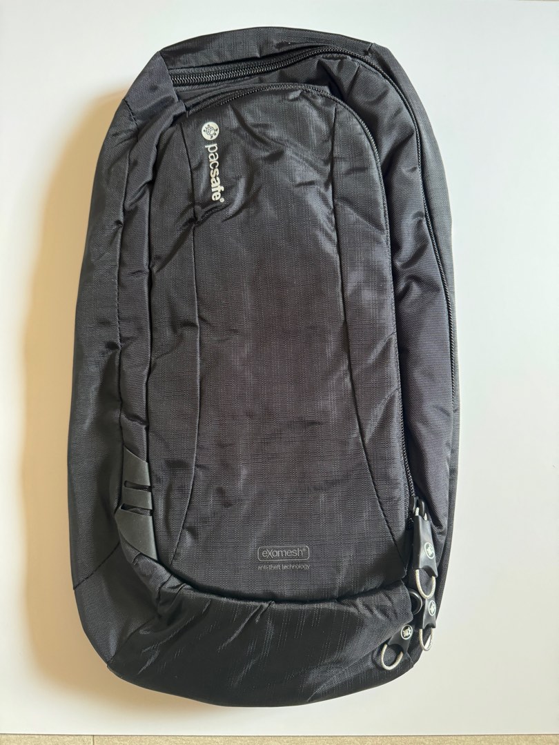 Pacsafe Venturesafe 325 Anti Theft Bag