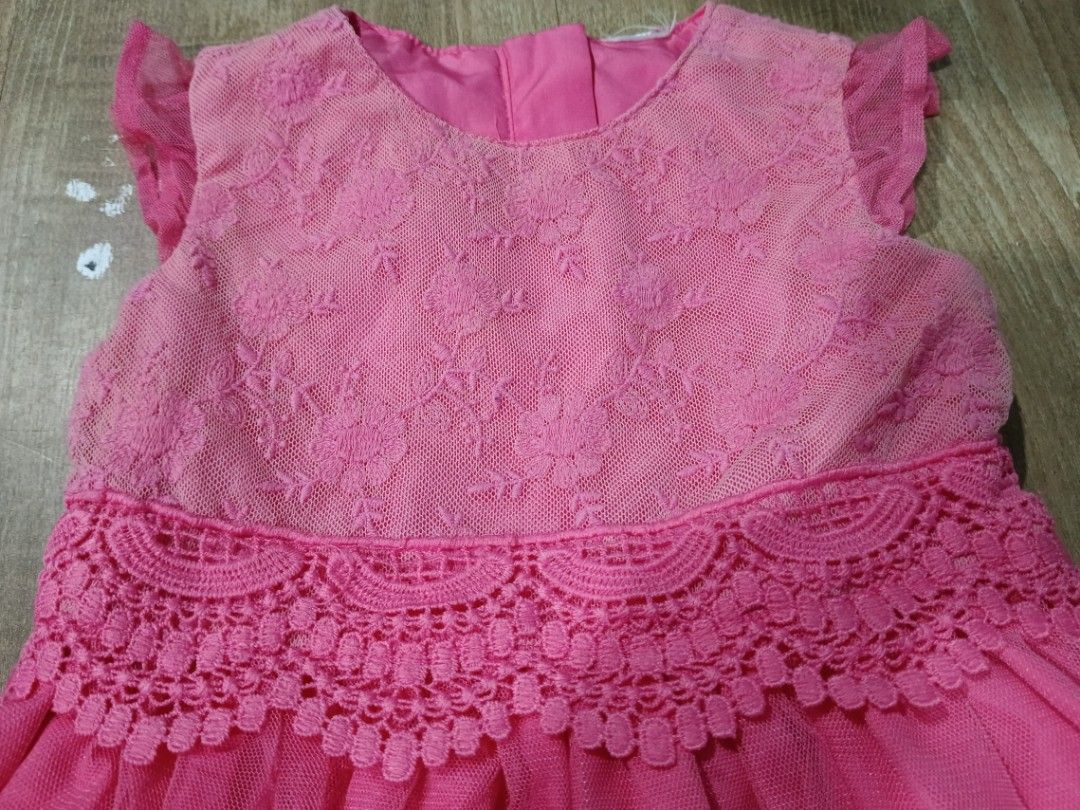 Pink Dress 1T (Category: Babies & Kids Fashion) located in Makati City. Submitted by kdcsells (Listing ID 1277725777, Image 2). Description: .