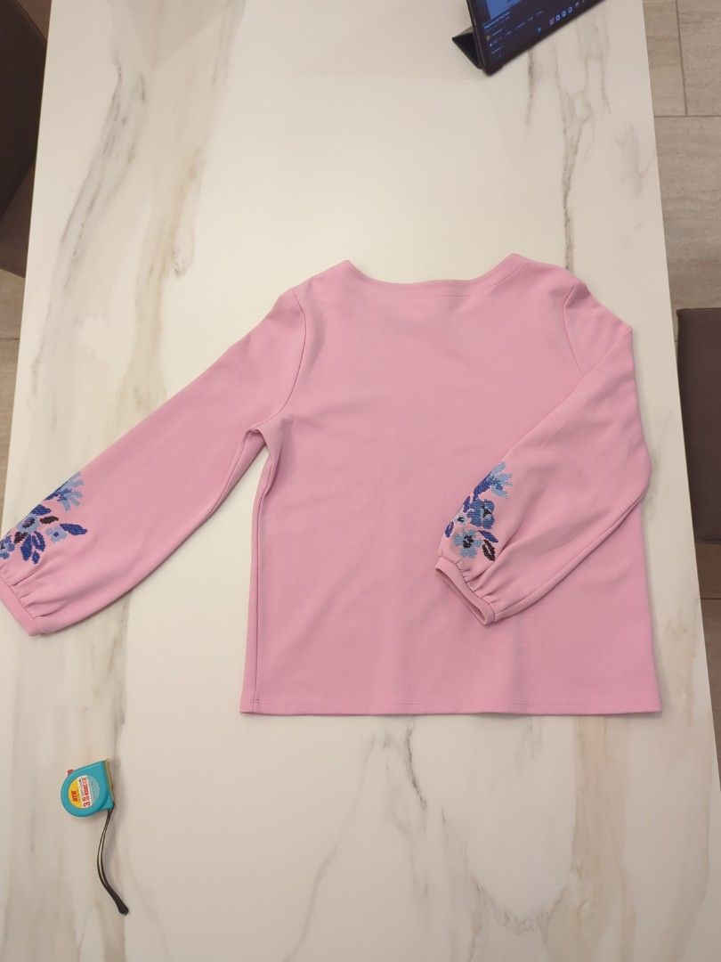 ANN TAYLOR Plain Pink Lonhsleeve for Women, Women's Fashion, Tops,  Longsleeves on Carousell