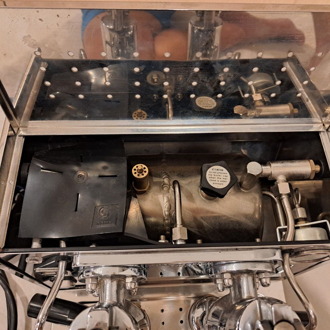 Ponte Vecchio Lusso 2 group spring lever machine, TV & Home Appliances