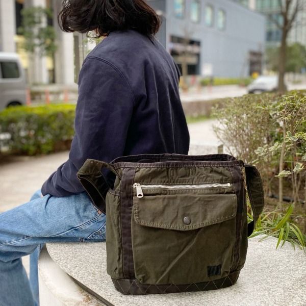Porter crag shoulder hotsell bag