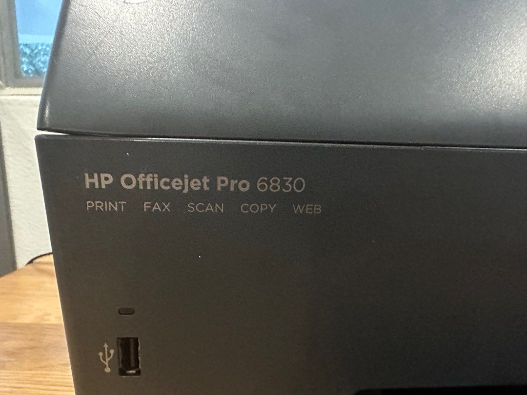 Printer (Category: Printers, Scanners & Copiers) located in Singapore. Submitted by 1286505 (Listing ID 1277715012, Image 3). Description: It was functioning well but now always shows “jammed paper” even if there is nothing. Maybe it’s not a big deal. If you can make it work it’s a totally good printer/scanner .