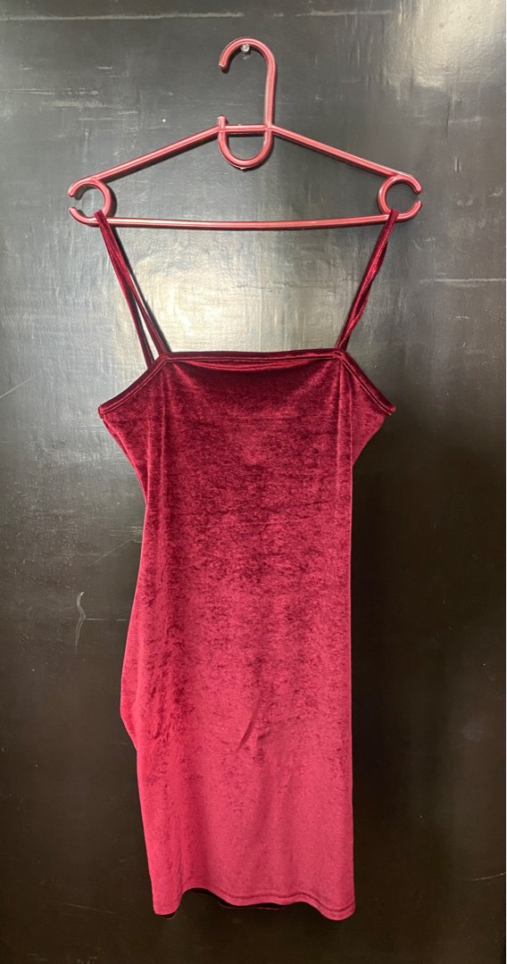 Pull and bear velvet dress top