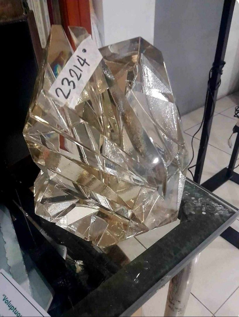 Ramon Orlina sculpture (Category: Art & Prints) located in Manila. Submitted by art.yurchoice8 (Listing ID 1277627423, Image 1). Description: complete documents 💯 we do private home viewing by appointment. slightly negotiable.