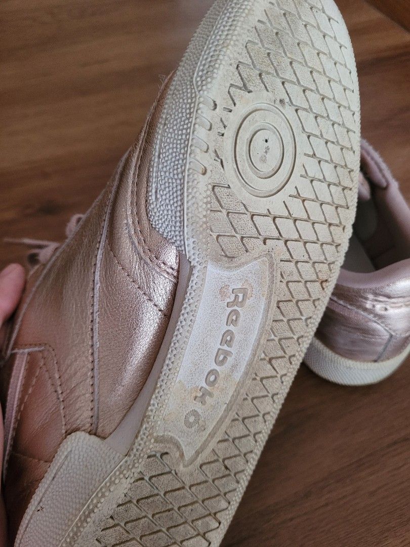 Reebok Classic Rose Gold US 7.5