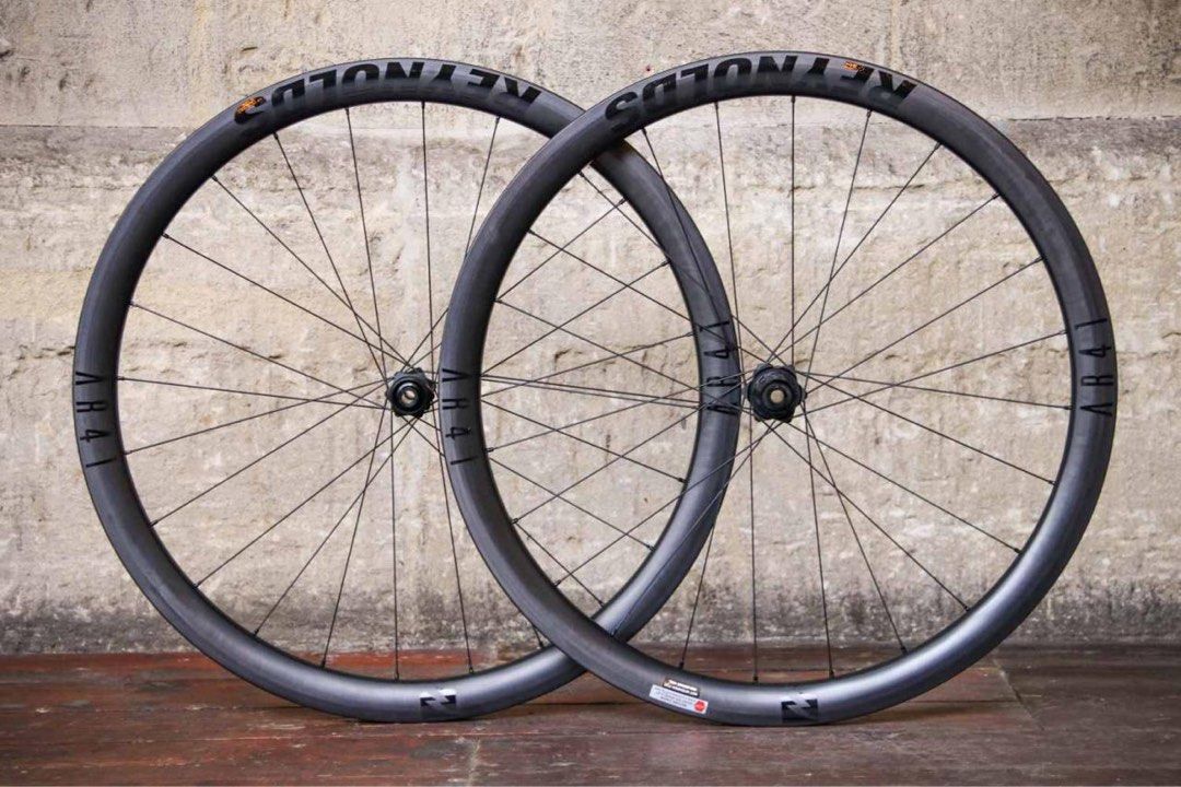 Reynolds 29er carbon wheelset clearance