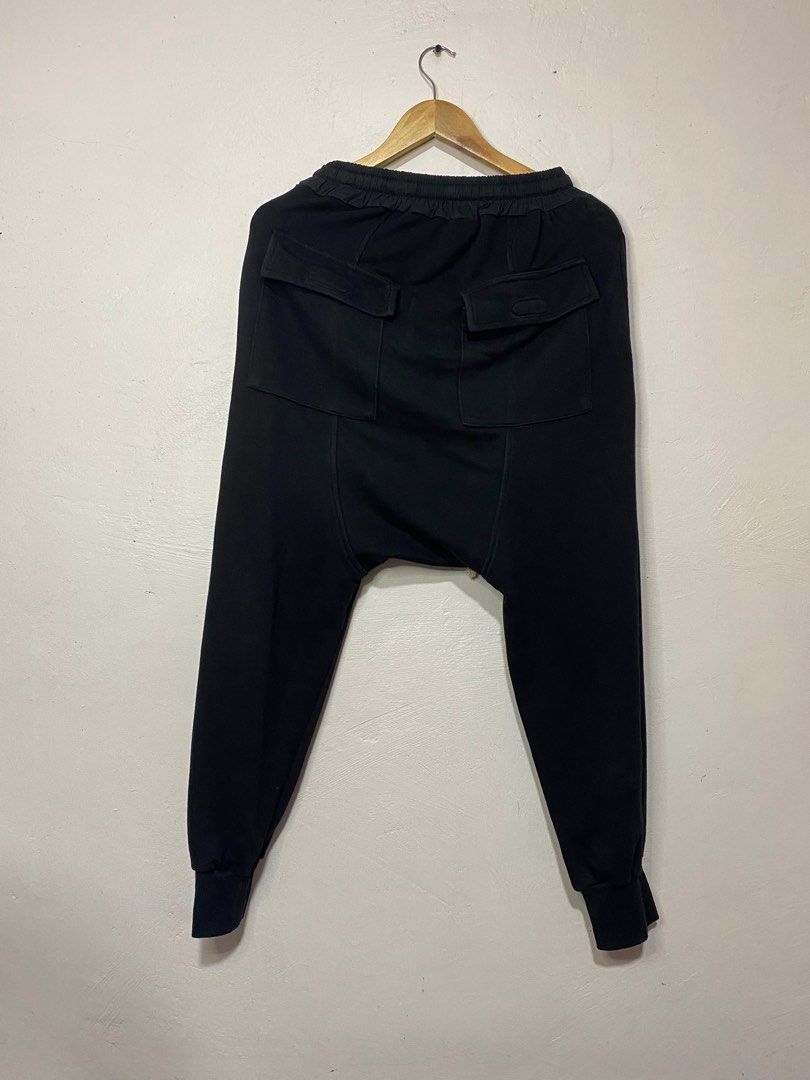 Rick Owens Dark Shadow Joggers (Category: Joggers) located in Baguio. Submitted by truevintagelux_ph (Listing ID 1277708928, Image 2). Description: 👉Rick Owens Dark Shadow Joggers ▪️Size: Medium ▪️Length: 37 ▪️Waistline: 25-32 ▪️Condition: Verygood ▪️Color: 8.9/10 📩Price: 2,000 only .