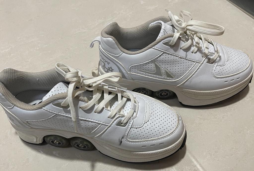 Roller Shoes White