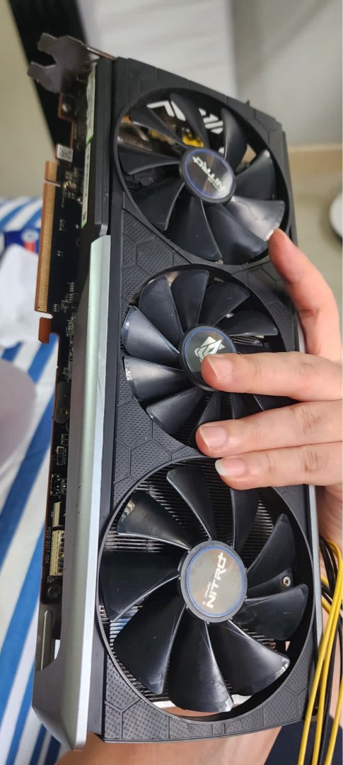 Sapphire Nitro RX 5700 XT graphic card Computers Tech Parts
