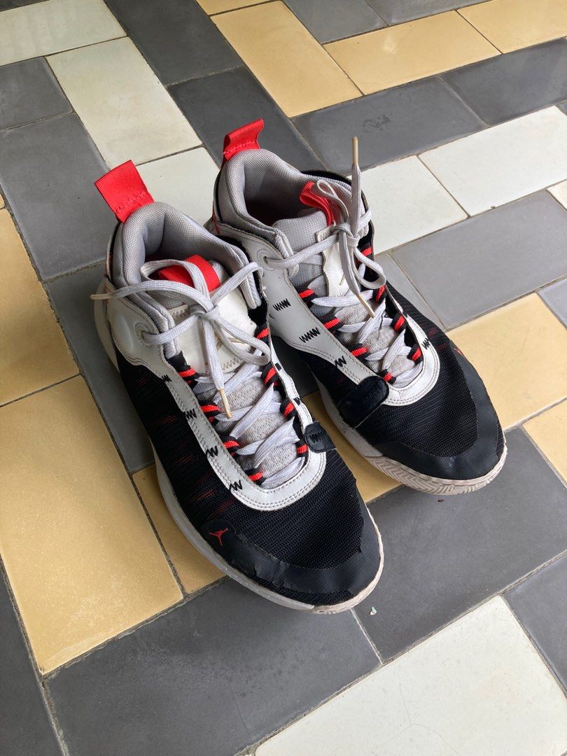 Baskets best sale jordan 2020