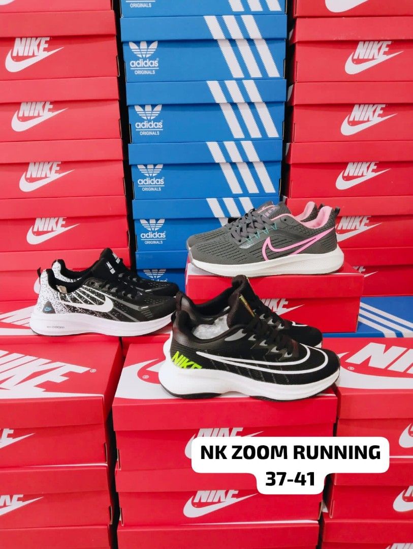 Sepatu nike sales zoom running