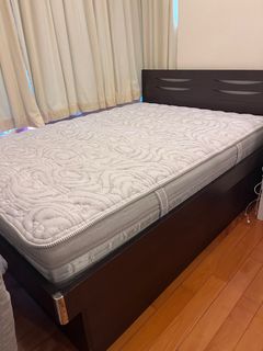 （分類：）位於 。 由 juliegerges 提交（商品編號 1277662045，圖片 1）。簡介： 。