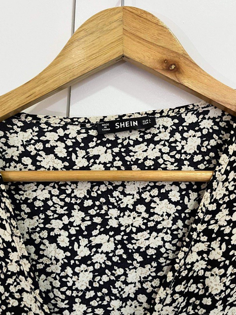 Shein Flowal Print Knot Side Wrap (Category: Dresses) located in Bulacan. Submitted by declutzy (Listing ID 1277707829, Image 2). Description: See photo for details .