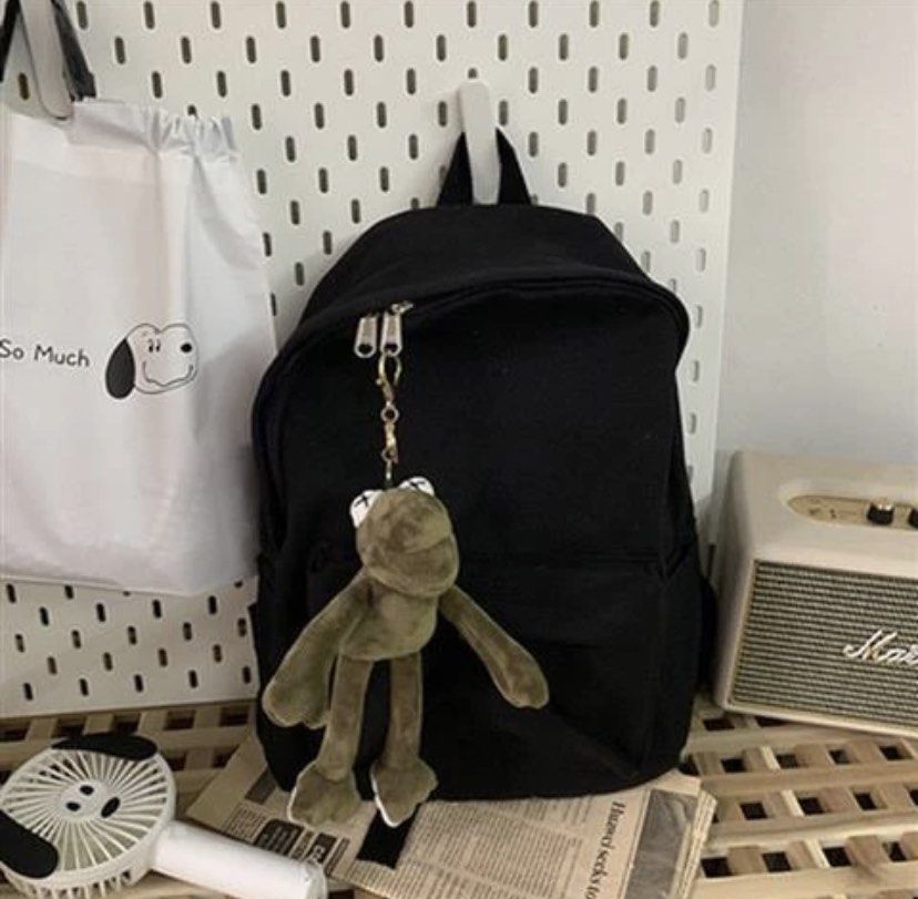 Simple black school bag top