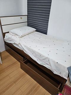 Single Bedframe with mattress