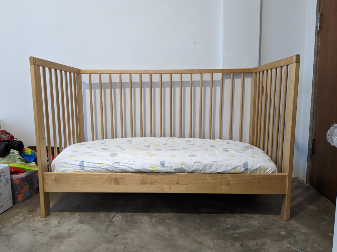 GULLIVER convertible cot/crib, Babies & Kids, Baby Nursery & Kids