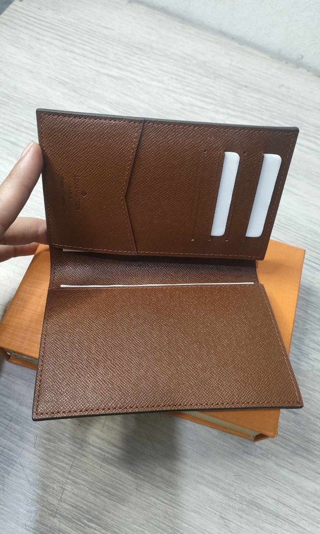 TFS Classic Mono Passport Holder Tom & Jerry Edition, Women's Fashion