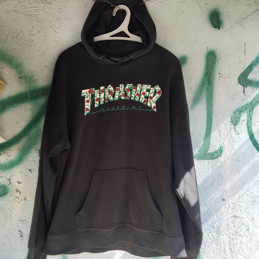 Black thrasher hoodie with cheap roses