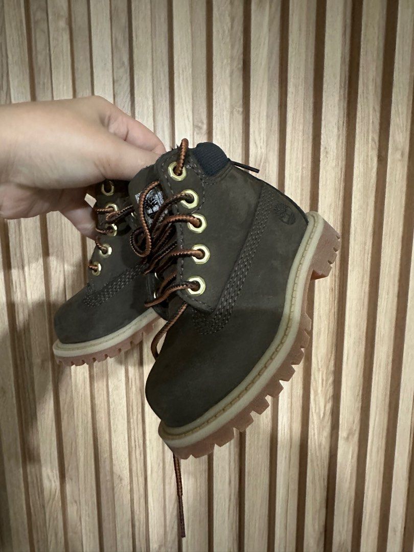 Infant size shop 8 timberland boots