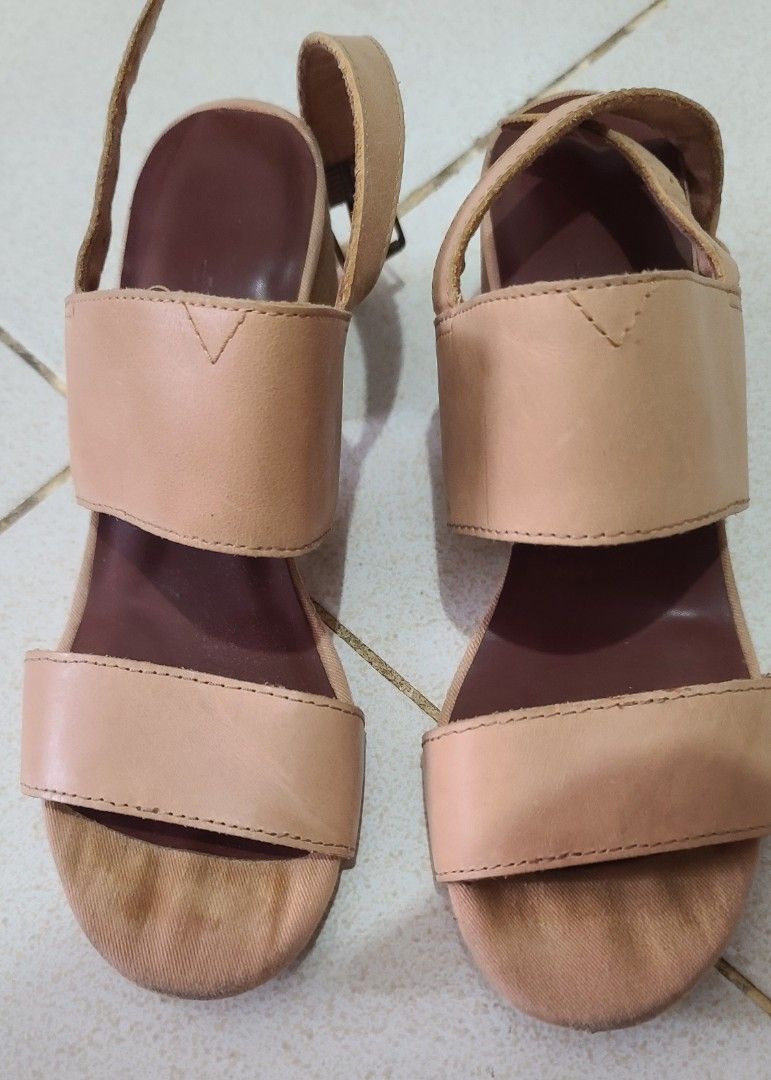 Toms sales sandals poppy