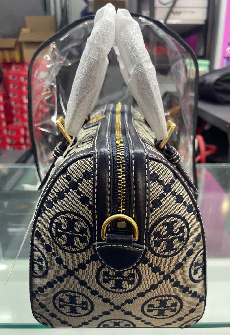 Tory burch duffle bag clearance