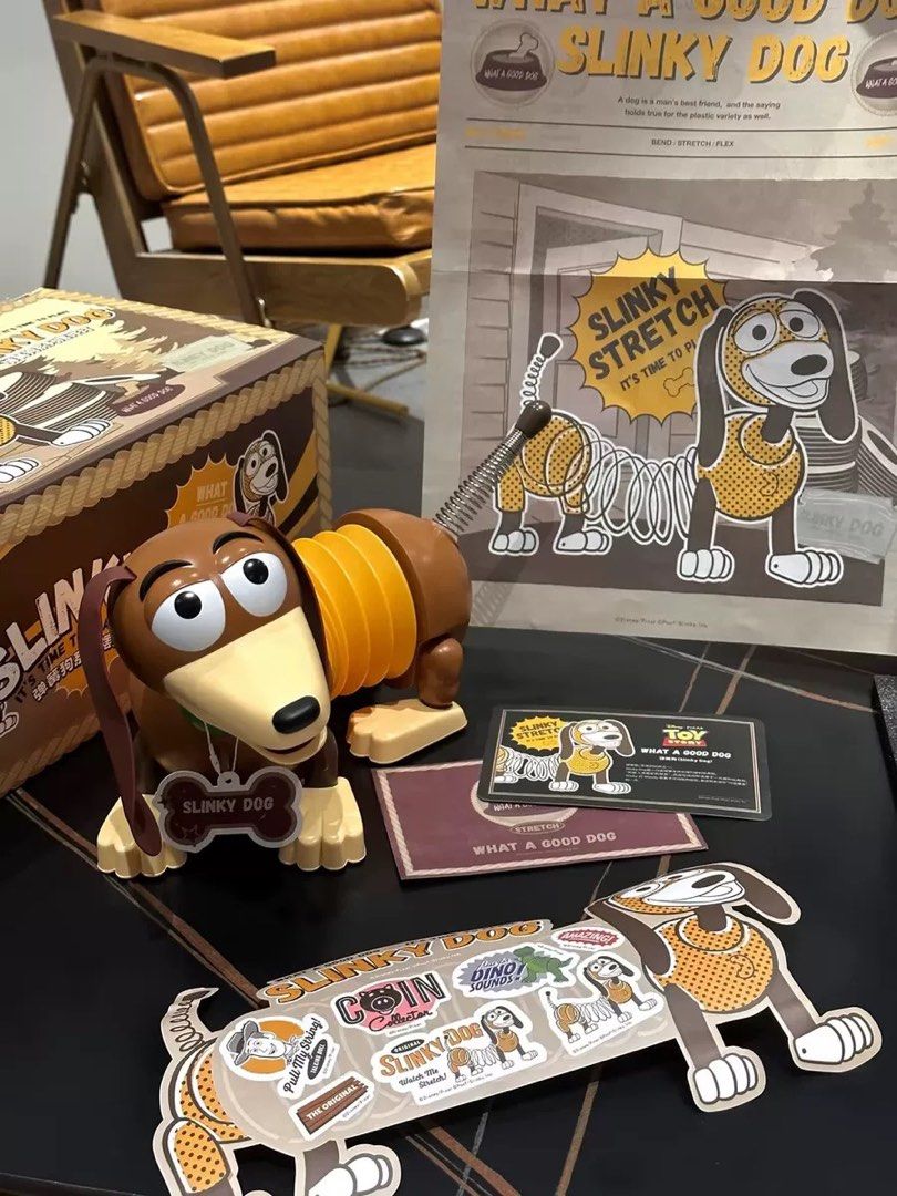 Disney store slinky dog top
