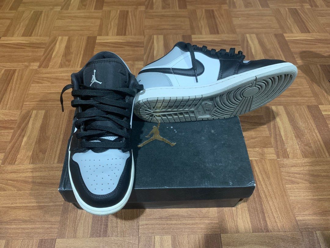 buying jordan 1s