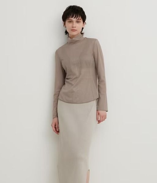 Uniqlo high neck top cheap