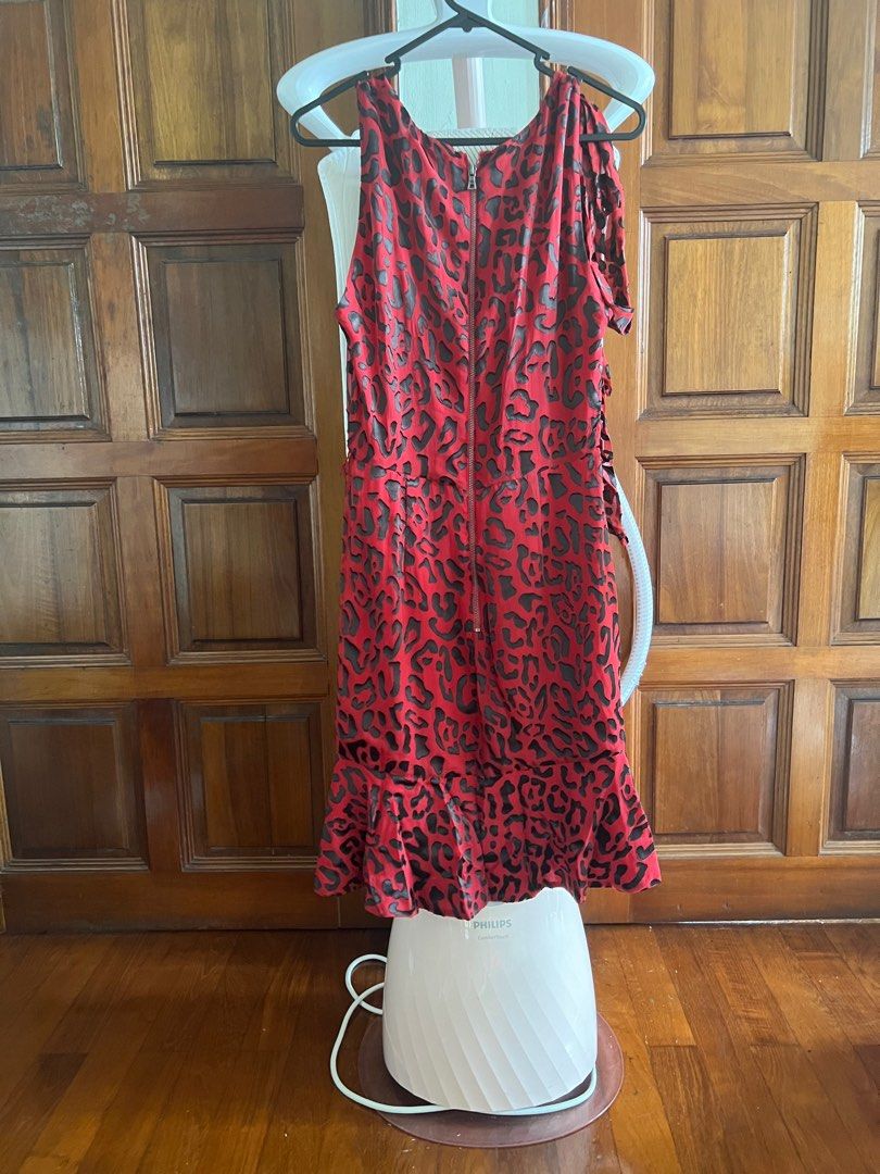 USD 224 Alice + Olivia Red Silk Leopard Dress, Women's Fashion